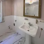 شاليه Schloessle Seeburg (Baden-Wurttemberg)