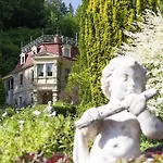 Schloessle شاليه Seeburg (Baden-Wurttemberg)